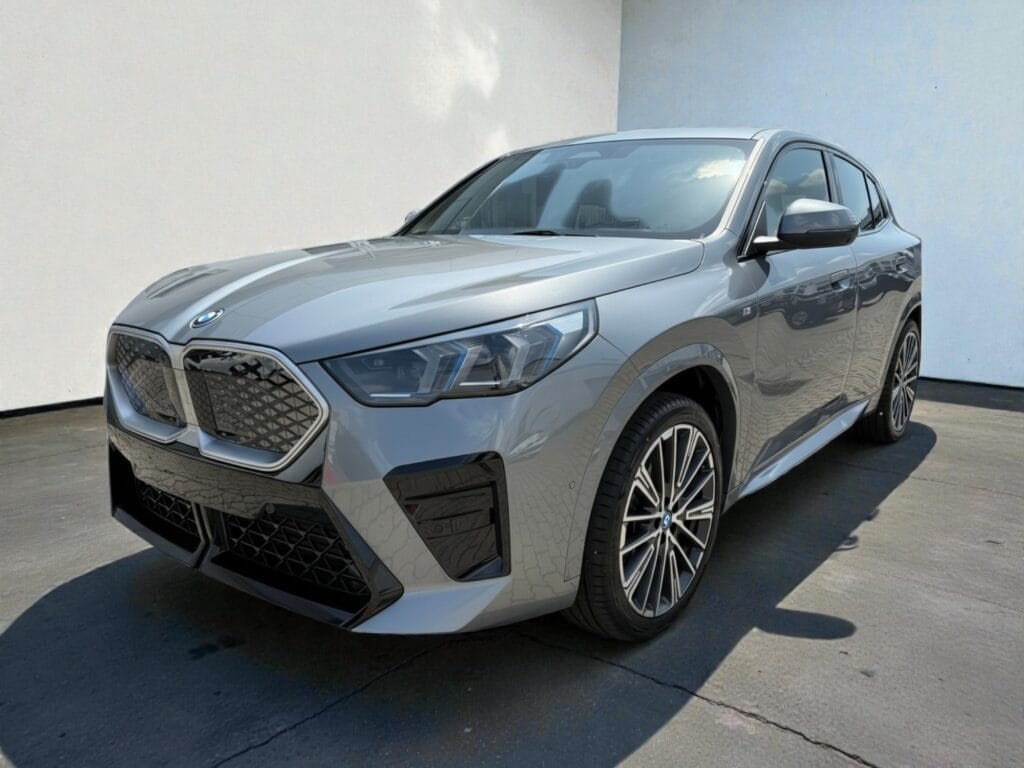 BMW iX2 30e xDrive